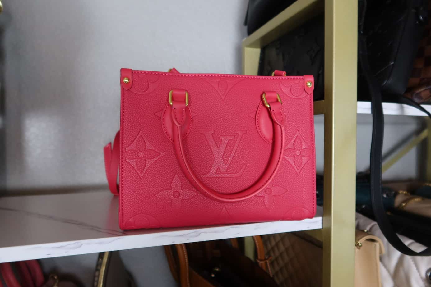 LV ON THE GO PM PINK